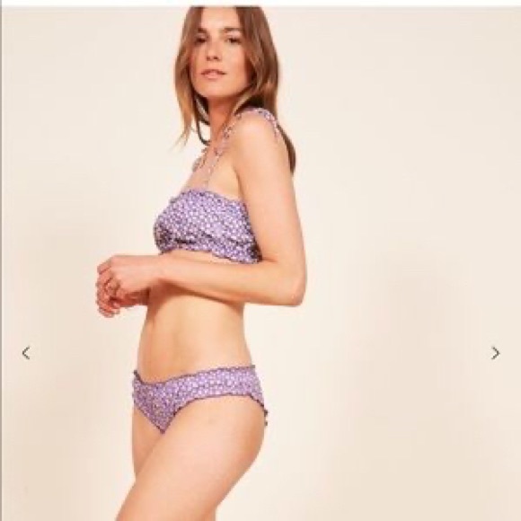 Reformation Goldie Bikini Top - Picture 2 of 11